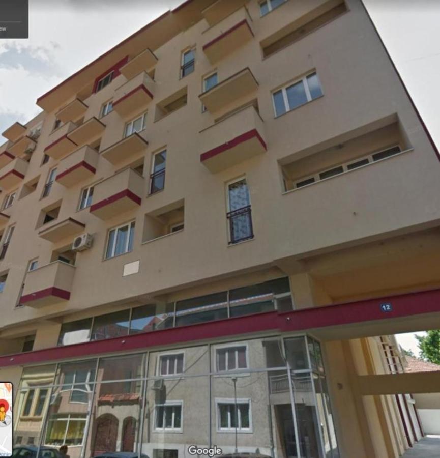 Centar S Nis Exterior photo